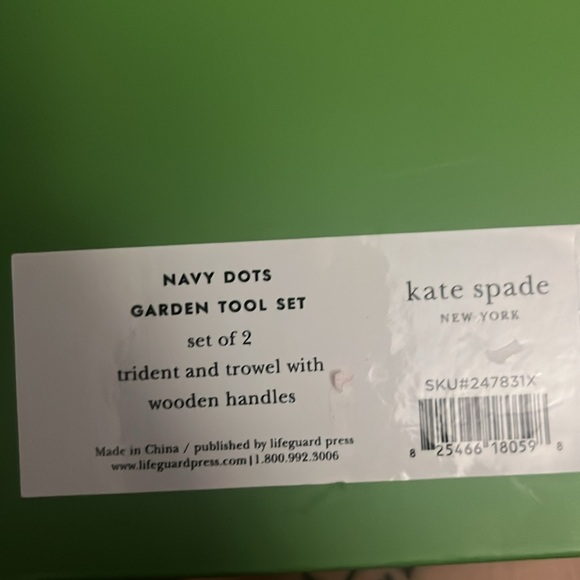 NWT, Kate Spade, Navy w/ White Dots 2 Piece Garden Tool Set - Trident & Trowel - Picture 4 of 4